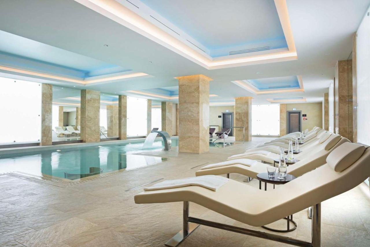 แกรนด์ โฮเต็ล เคมปินสกี้ ริกา Hotel รีกา ภายนอก รูปภาพ The spa at The Dorchester