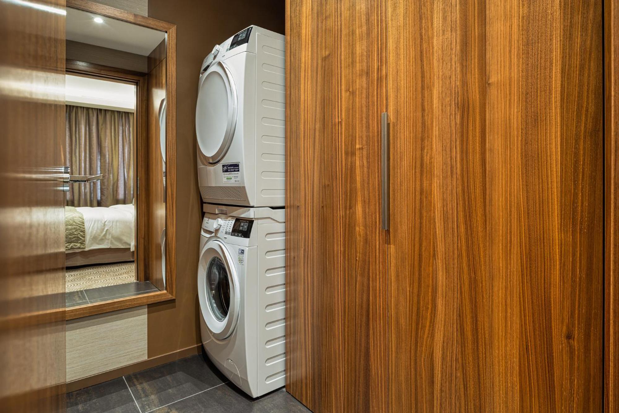 แกรนด์ โฮเต็ล เคมปินสกี้ ริกา Hotel รีกา ห้อง รูปภาพ A laundry room
